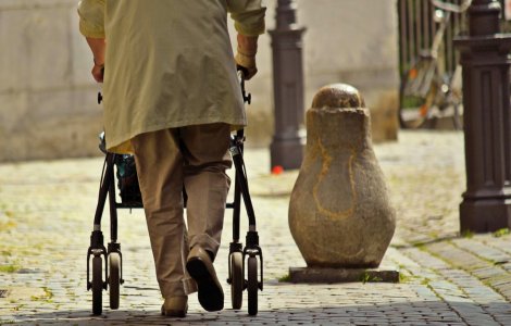 Recuperarea mersului - 3 aparate de sprijin extrem de eficiente