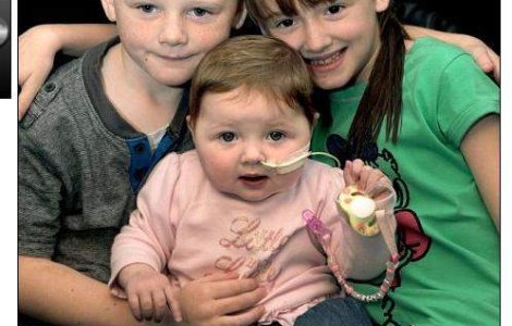 O fetita este tinuta in viata de pastile pentru impotenta