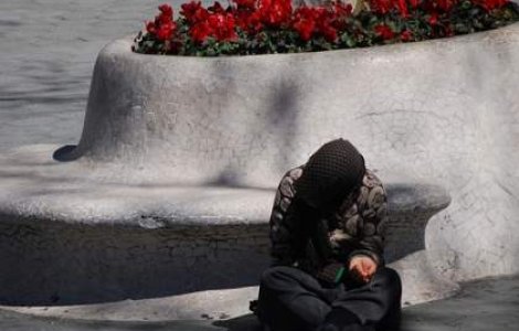 Interzicerea cersitului la Paris, arma impotriva infractorilor romani