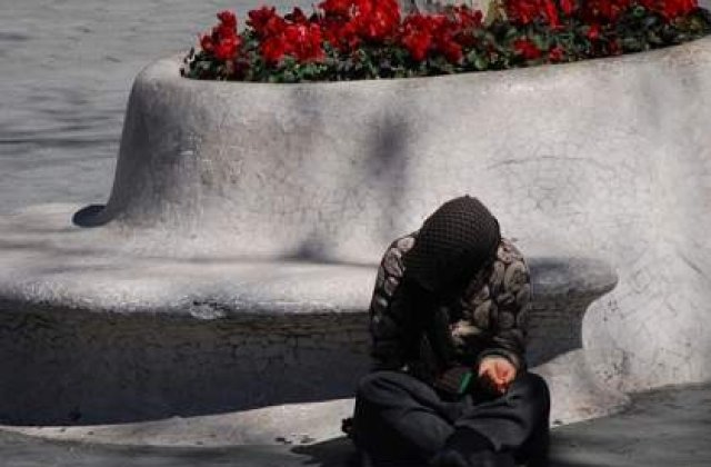 Interzicerea cersitului la Paris, arma impotriva infractorilor romani