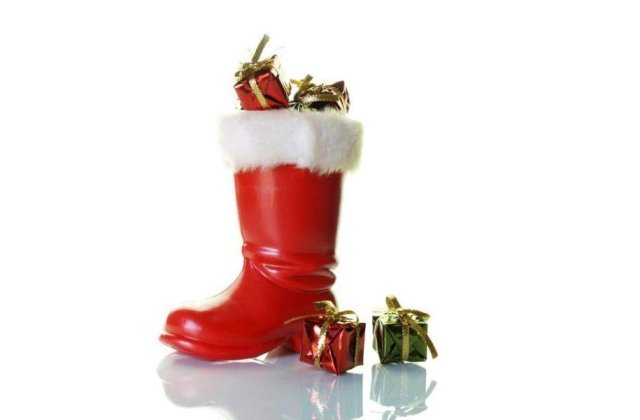 Politicienii, saraci in urari de Mos Nicolae