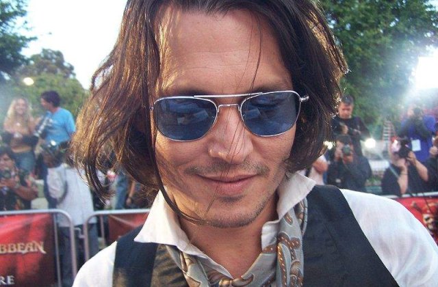 [VIDEO] Johnny Depp l-a parodiat pe Iisus Hristos