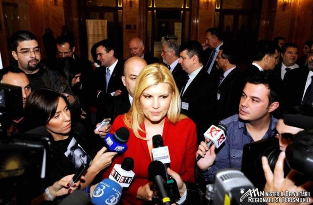 Zeflemeaua Saptamanii: Interviu cu Elena Udrea