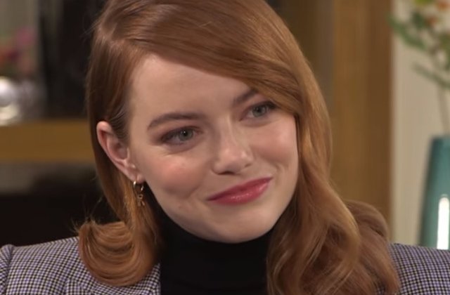 Emma Stone s-a plans ca rochiile purtate intr-un film i-au afectat organele interne