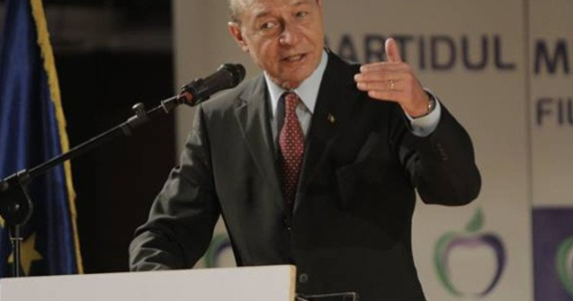 Basescu: Este clar ca unul din doi, ori Toader ori Lazar, minte fara rusine