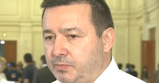 Catalin Radulescu: As face fata la trei ministere