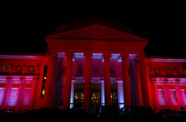 10 cladiri istorice, iluminate in cadrul proiectului "Ma vezi? 1918 intr-o alta lumina"