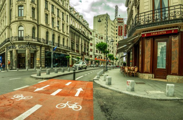 Primaria Capitalei promite 48 de kilometri de piste de biciclete in urmatorii 3 ani: 4 trasee cu 420 de locuri de parcare