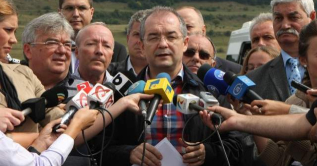 Boc: Ponta si Antonescu, ultimii dinozauri populisti