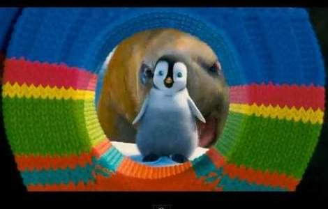  Video  Brad Pitt si Matt Damon canta "Dragostea din tei"