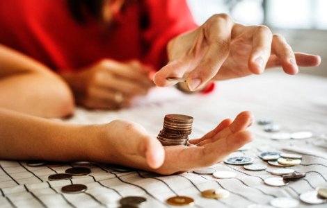  Top  10 sfaturi utile pentru a economisi energia electrica acasa