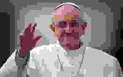 Papa Francisc: Corpul uman...