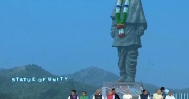 In India s-a inaugurat cea mai inalta statuie din lume