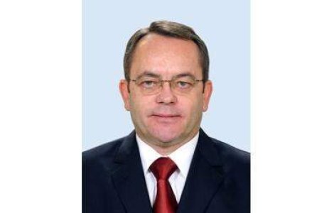 PDL renunta la secretariatul Senatului in favoarea PSD