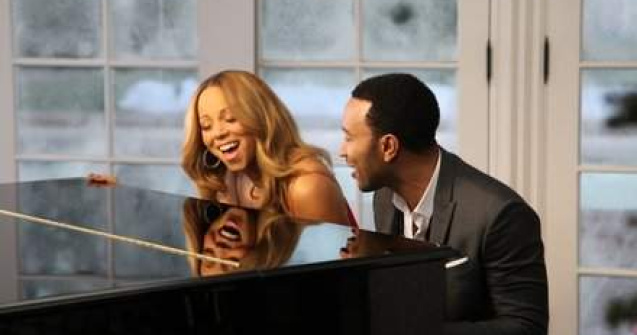  Video  Mariah Carey ne-a pregatit un cadou muzical de Craciun