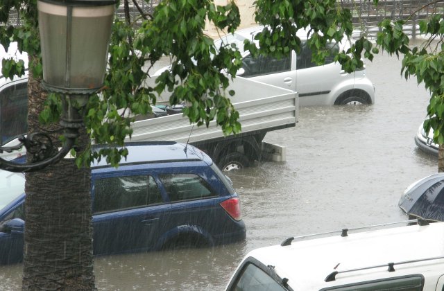 Bilantul victimelor din cauza inundatiilor din Italia a ajuns la 29 de morti