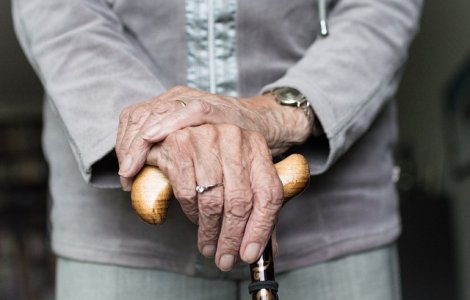 Artrita "fura" echivalentul a cinci ani de viata de calitate si predispune la izolare