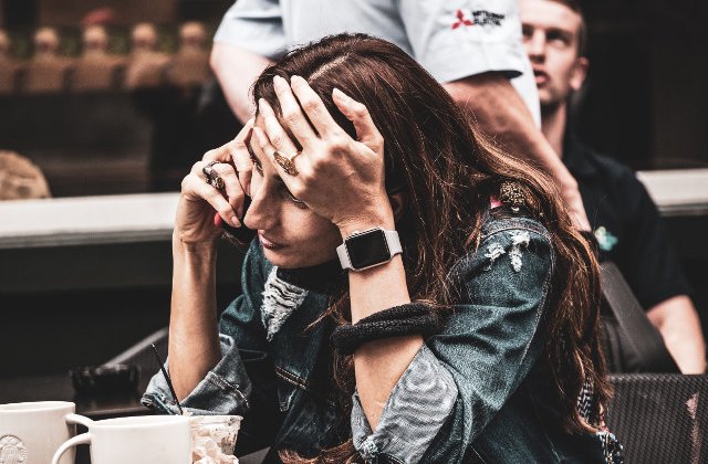 8 moduri prin care sa depasesti depresia atunci cand nu iti gasesti un loc de munca