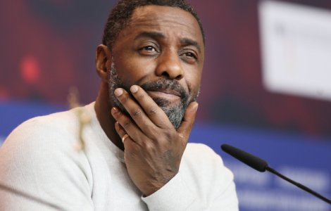 Idris Elba a fost desemnat "cel mai sexy barbat in viata" de revista People. Reactia actorului