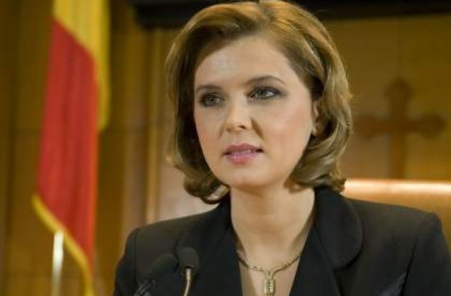 Topescu ii face planuri de nunta Robertei Anastase