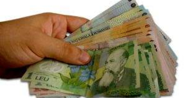 Guvernul majoreaza salariul minim cu 30 de lei