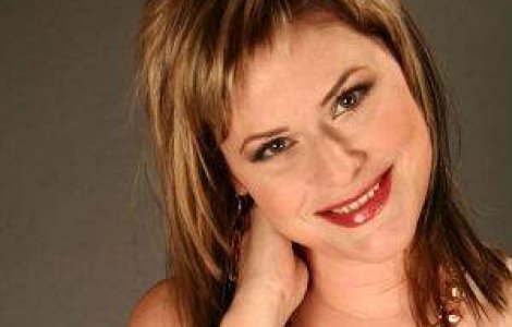 Malina Olinescu a fost inmormantata vineri, pe acordurile melodiei "Je t&#39;aime"