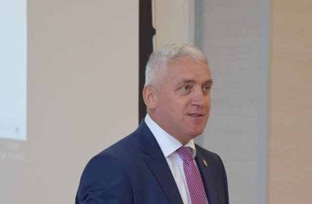 Organizatia judeteana a PSD Dambovita cere revocarea hotararii de excludere din partid a lui Adrian Tutuianu