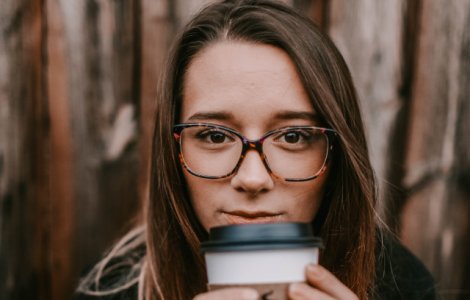 Expert: Substantele chimice din plastic, produse cosmetice sau de curatenie pot afecta fertilitatea