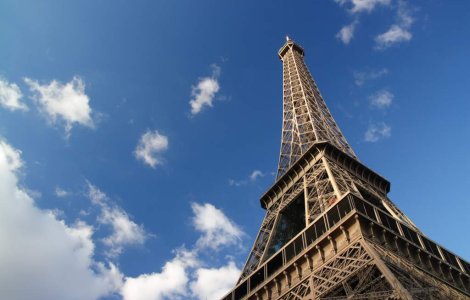 Fitch retrogradeaza Franta la "negativ"