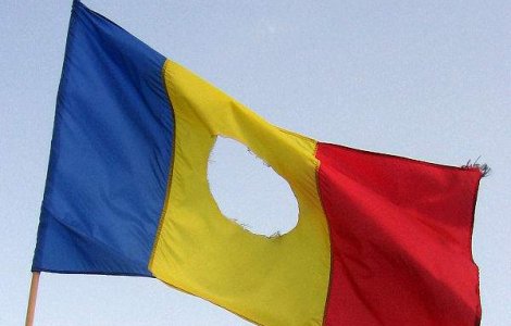 Revolutionarii s-au intors sa protesteze in Piata Victoriei