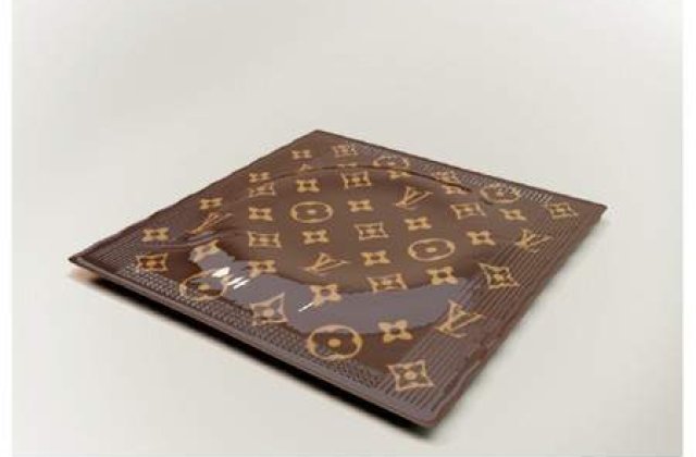 Prezervative de lux, create in scop nobil