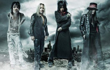  Video  Motley Crue vin in Romania!