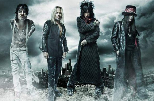 [VIDEO] Motley Crue vin in Romania!