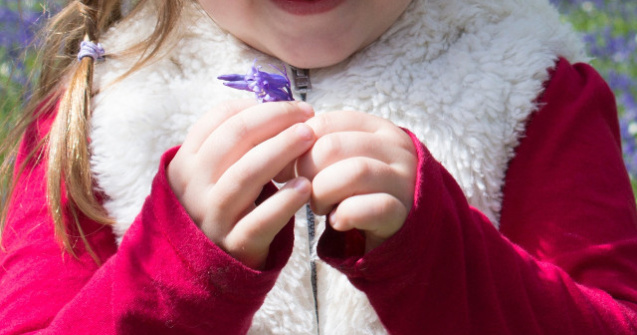 Fetita de 7 ani, data disparuta timp de mai multe zile, a fost preluata de Protectia Copilului