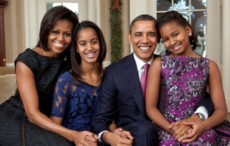 Michelle Obama dezvaluie ca a recurs la fertilizarea in vitro pentru a ramane insarcinata