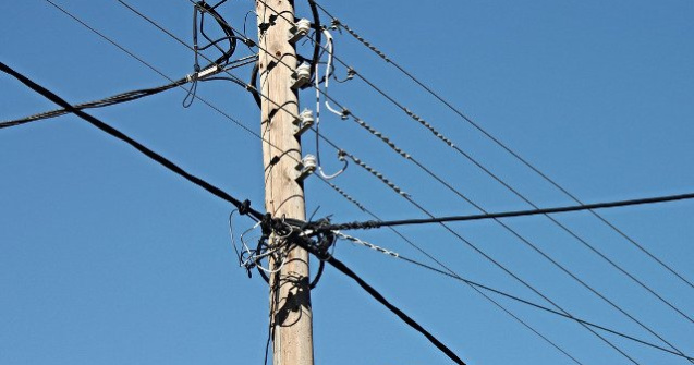 Un barbat din Braila a fost gasit spanzurat de un stalp in apropiere de primarie