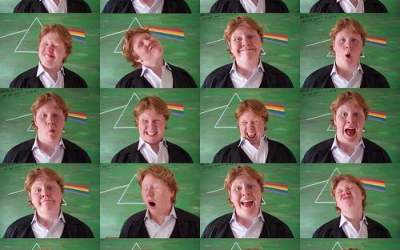 Online sau offline: Care este...