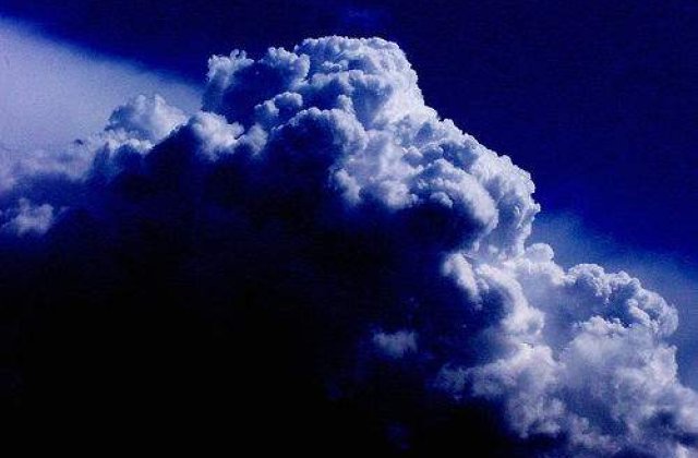 FMI avertizeaza: Se apropie norii de recesiune!