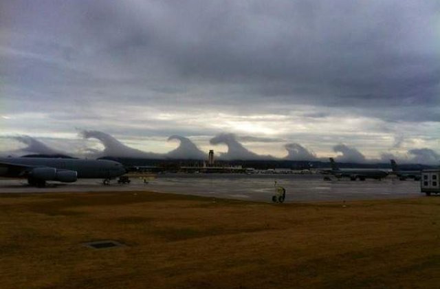 [VIDEO] Fenomen uimitor: Norii-tsunami