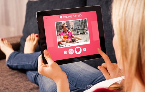  Top  Mersul la cofetarie e demodat. 6 "strategii" moderne folosite astazi pentru a-ti intalni perechea