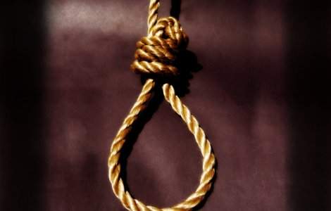 O tanara de 32 de ani, fiica unui cunoscut om de afaceri, gasita spanzurata in casa