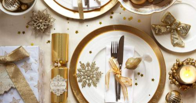 5 exemple de aranjare a mesei de Craciun