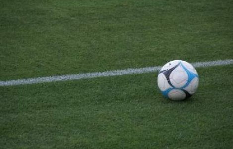 Liga I de fotbal din Romania se va juca cu doar 4 echipe?