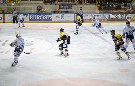 Cazul hocheistului agresat: Ce sanctiuni au fost aplicate?