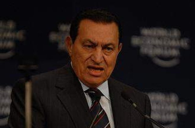 Mubarak este judecat, din nou