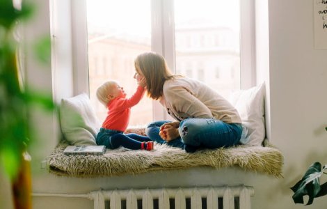  Top  6 afirmatii pe care nu ar trebui sa le spui unei persoane care vrea sa adopte un copil