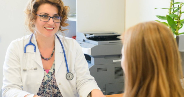 Oncolog: Riscul unei femei care are o ruda de gradul 1 cu cancer de san sa faca un cancer mamar este de 40 de ori mai mare