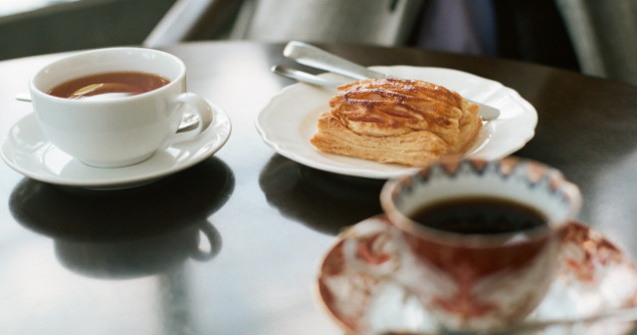 Ce anume determina preferinta noastra pentru ceai sau cafea