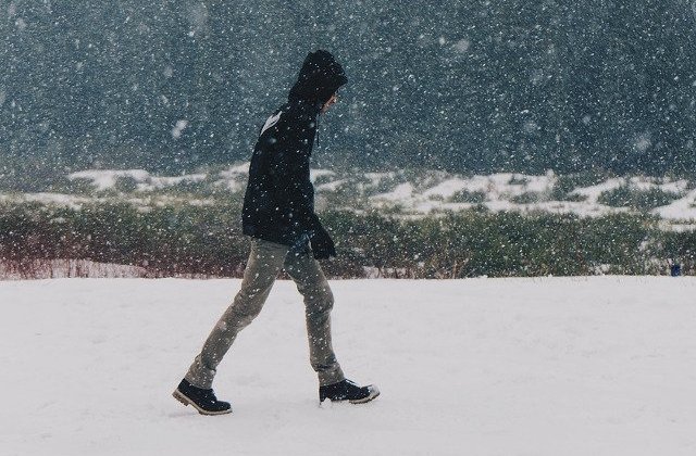Codul galben de ninsori, prelungit pana miercuri dimineata