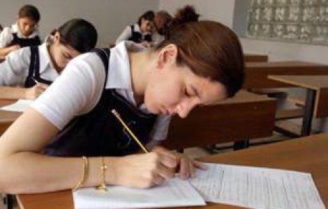Liceele mari vor admitere din 2010